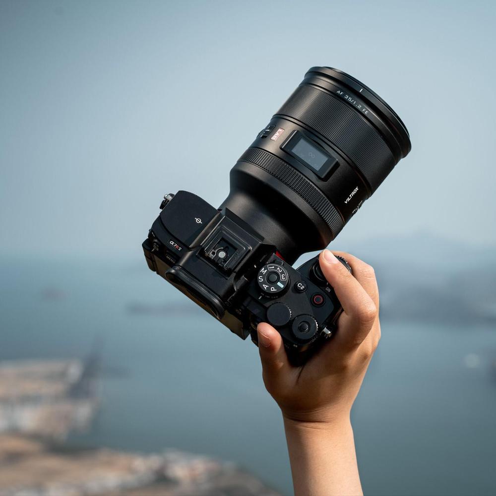 빌트록스 35mm F1.2E LAB 풀프레임 렌즈 (소 - Nikon Camera Z6 Iii 리뷰 및 가격